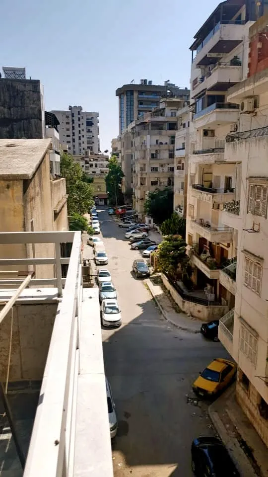 الاذقية / الاميركان / بالقرب من مطعم مندلون 